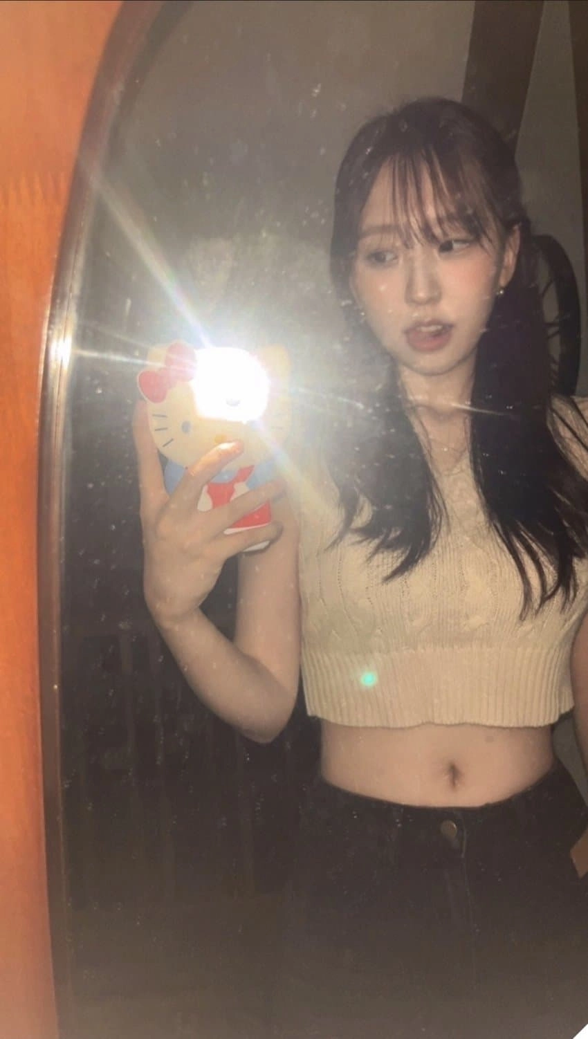 니트 크롭 매력있어