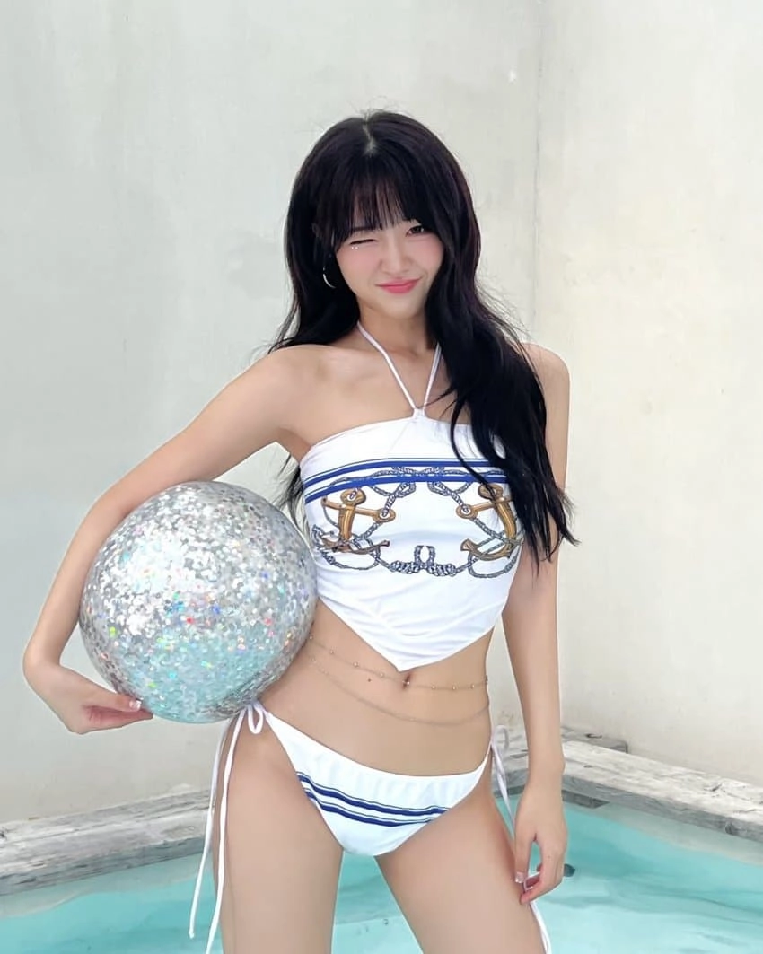 웃는게 매력있는 한이슬