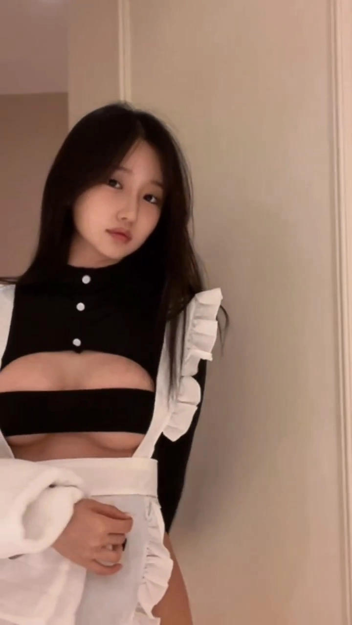 예쁜데 착장 수위까지 최근 릴스 돌고 있는 여캠 클립 정리