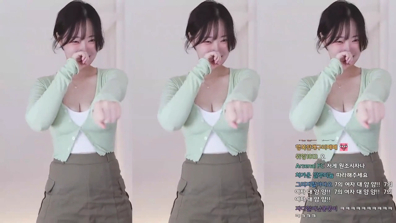 오토바이 리액션 도중 얌얌 슴부먼트 잡힌 순간