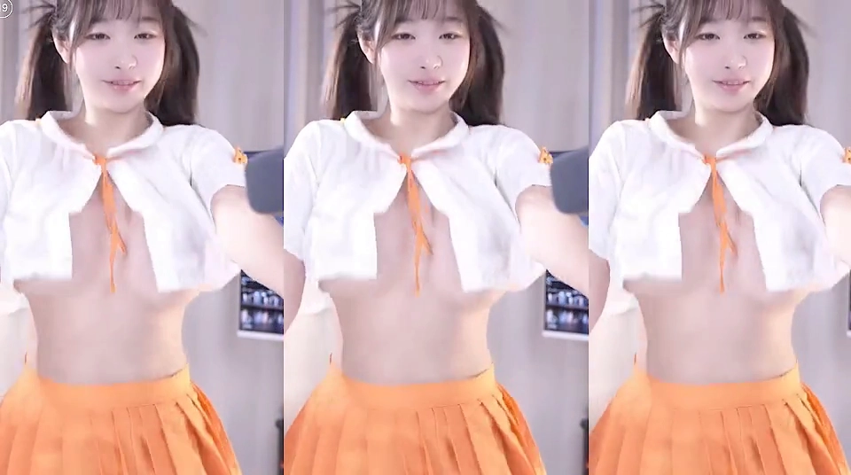 둘기얏 슴부먼트 노브라 크롭 셔츠